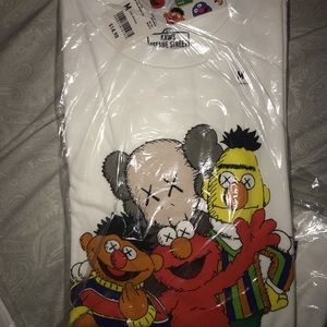 Uniqlo Kaws Sesame Street Elmo Bert Ernie
